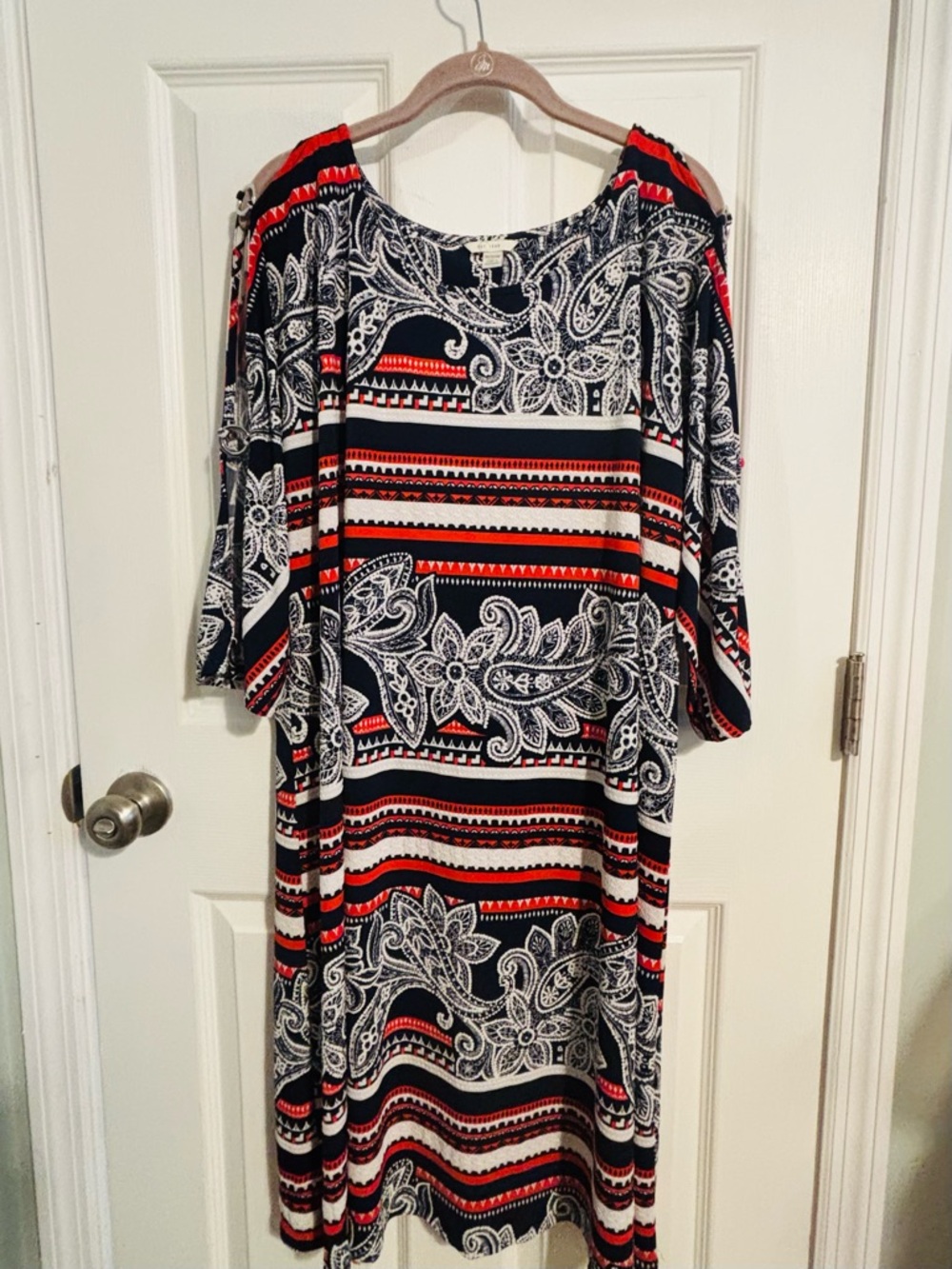 😍Women’s Navy and Red Paisley Stripe Dress -SZ 18/20W